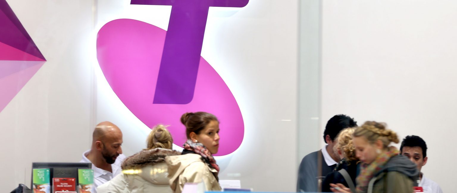 SYDNEY, AUSTRALIA – JULY 24:  Shoppers in a Telstra retail store in Sydney’s CBD browse products on July 24, 2014 in Sydney, Australia. Telstra’s Global Services Devision will be moving 463 existing Telstra roles and 208 contractor jobs to India. Telstra staff were officially informed of the decision yesterday afternoon.  (Photo by James Alcock/Getty Images)
