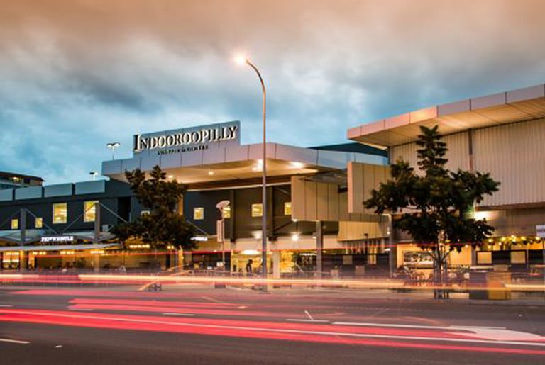 Buyers queue up for $1bn half-stake in Brisbane shopping centre
