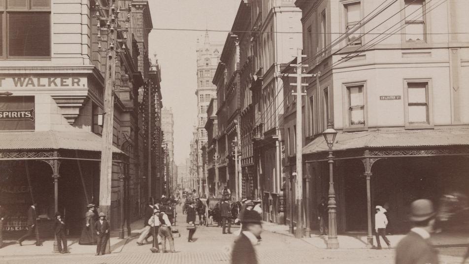 Flinders Lane 1895. Picture: State Library of Victoria.
