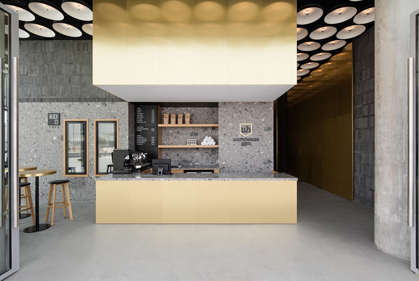 The Warehouse GYM in Dubai features a juice bar as part of its reception area.
