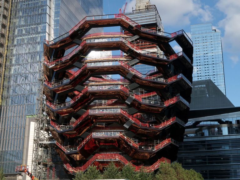 Public to name giant $150m New York City staircase