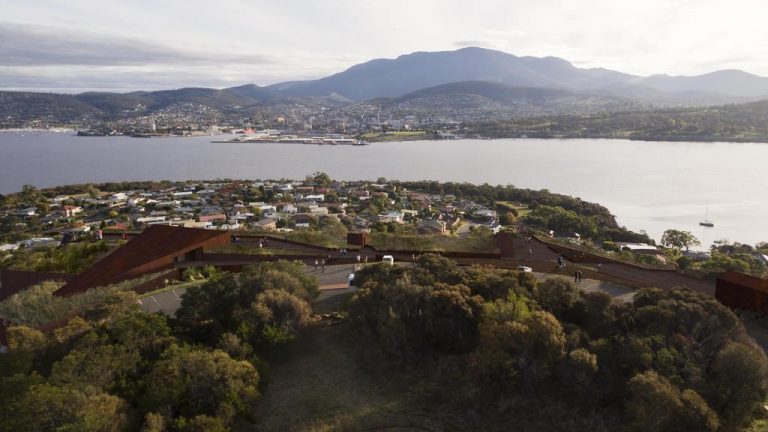 Plans lodged for $50m luxury Hobart hotel