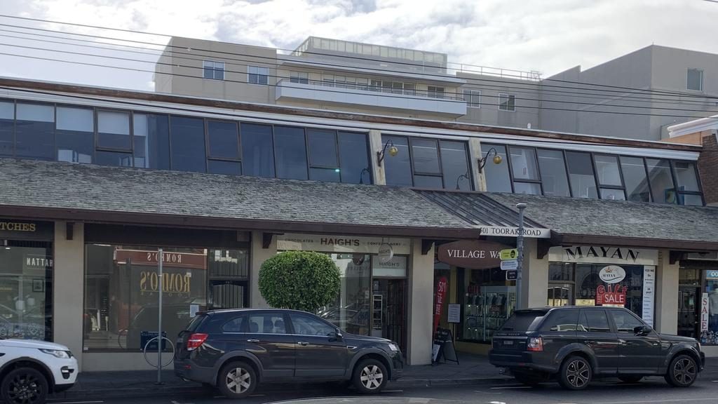 Toorak Rd’s Village Walk shopping arcade has sold for a whopping $80 million.
