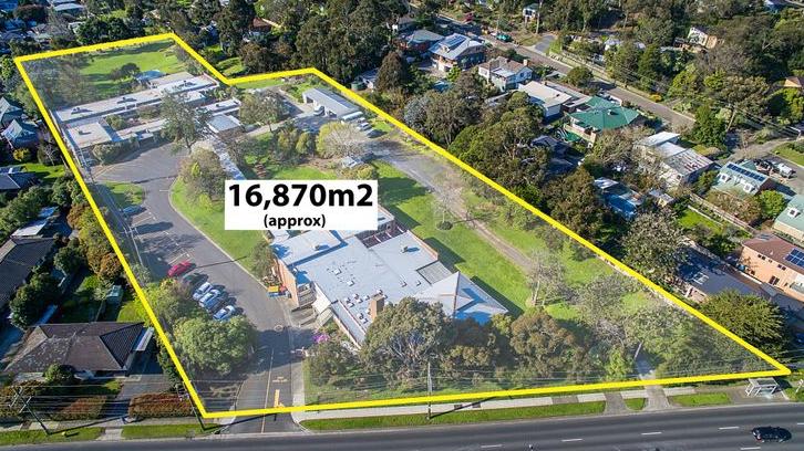 977-987 Burwood Highway, Ferntree Gully has a prime location with mixed use development options.
