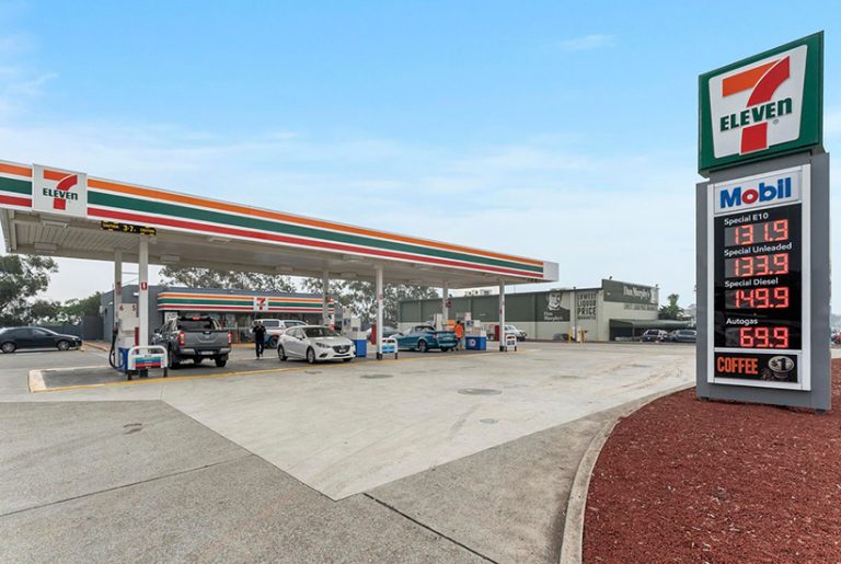7-Eleven offers final chance to buy 18 fuel outlets