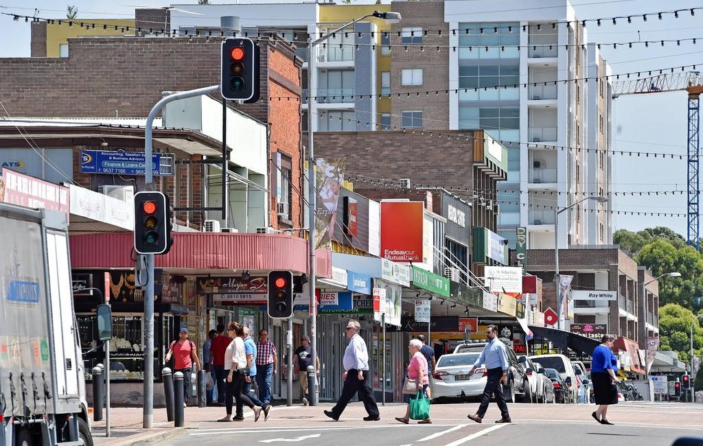 Merrylands Rd streetscape in the town centre at Merrylands. (AAP IMAGE / Troy Snook)
