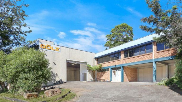 Mortlake warehouse offers 24-apartment plans