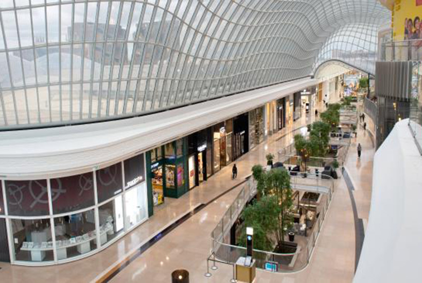 Melbourne’s retailers will remain closed. Picture: Tony Gough
