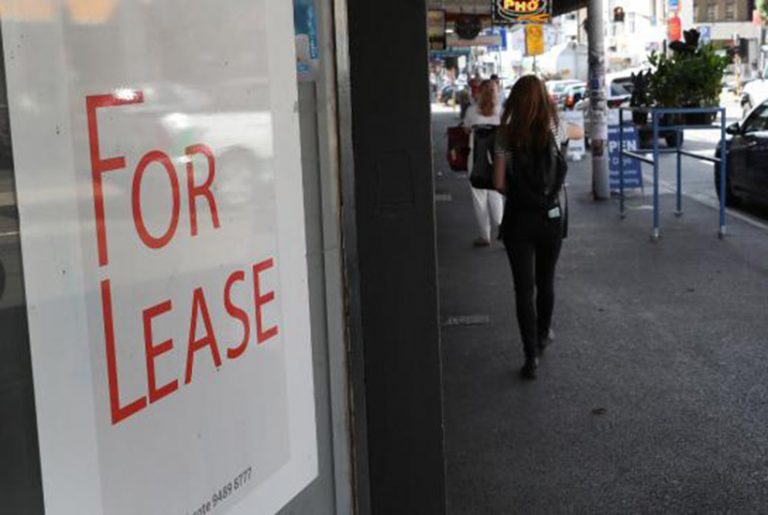 Shopping centres, tenants told to share burden during crisis