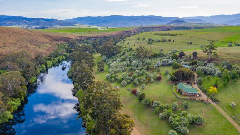 Remote Tasmanian oasis offers farming and tourism opportunities