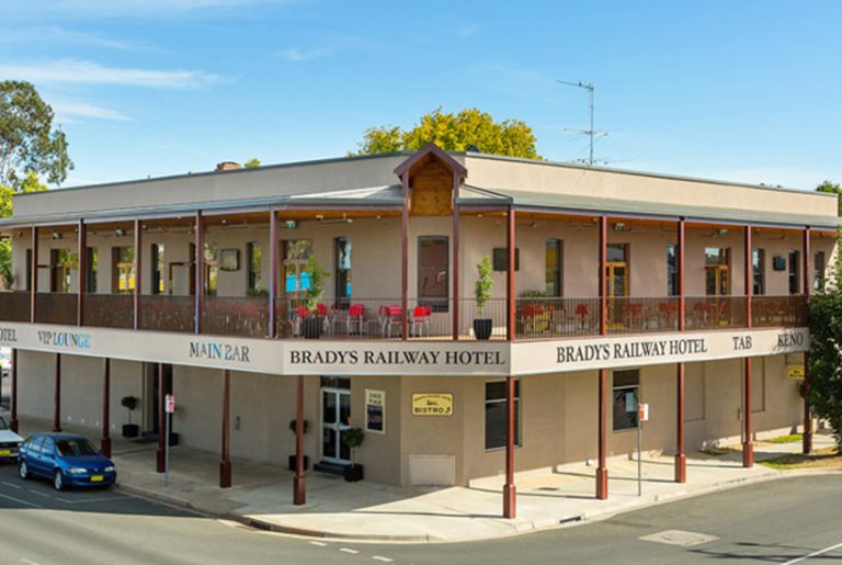 Albury’s Brady’s Railway Hotel joins run of NSW pub sales