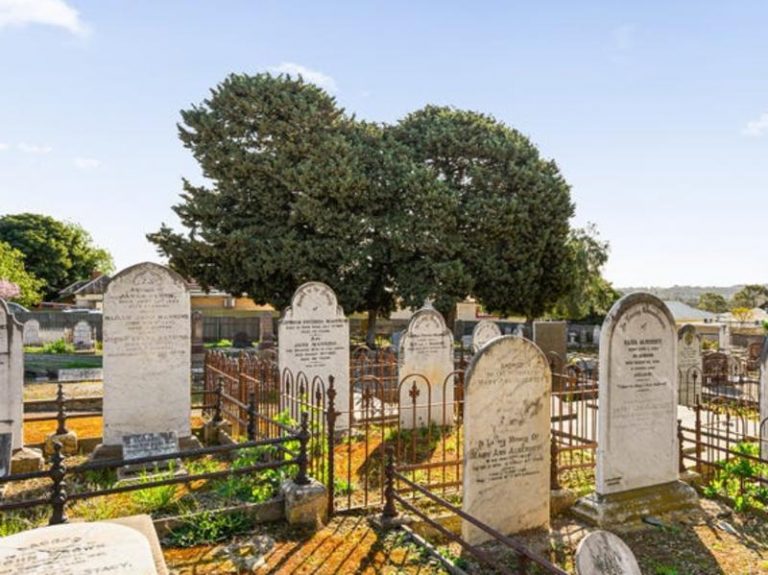 McLaren Vale cemetery and historic pioneer hall for sale