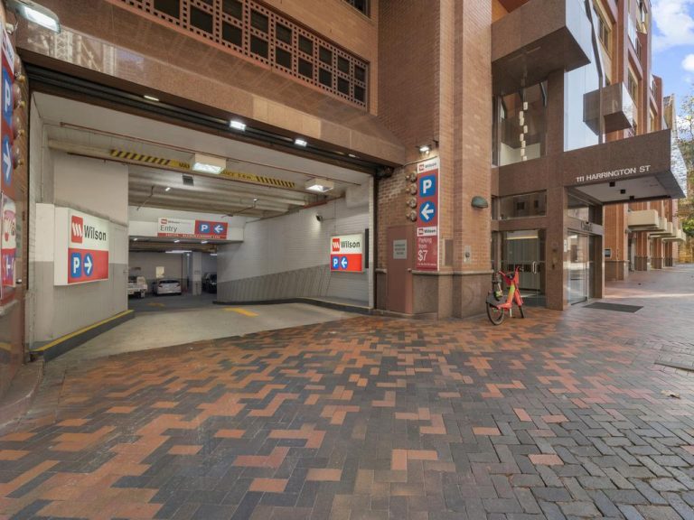 Mirvac puts Quay West car park on the block as Sydney CBD demand rises