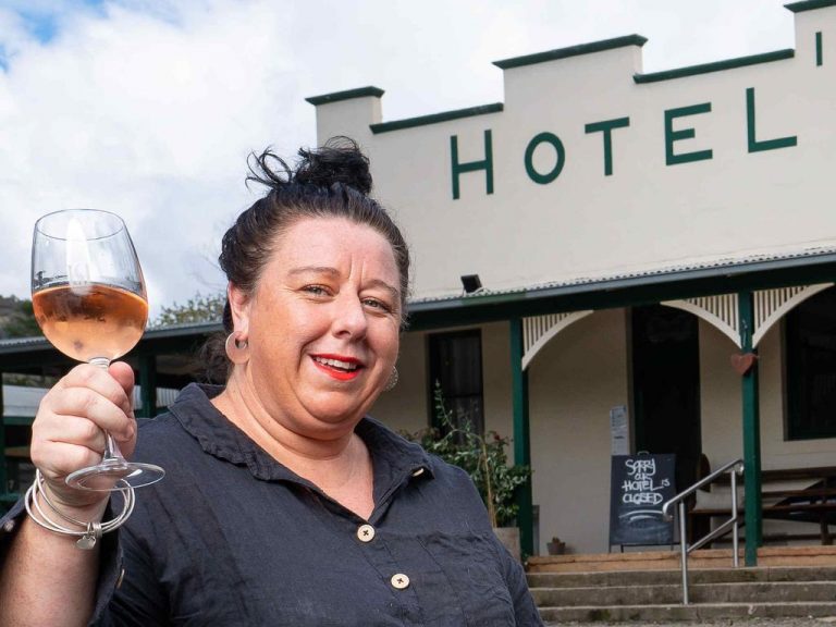 Granya Hotel publicans list jet ski pub, farm stay on Lake Hume