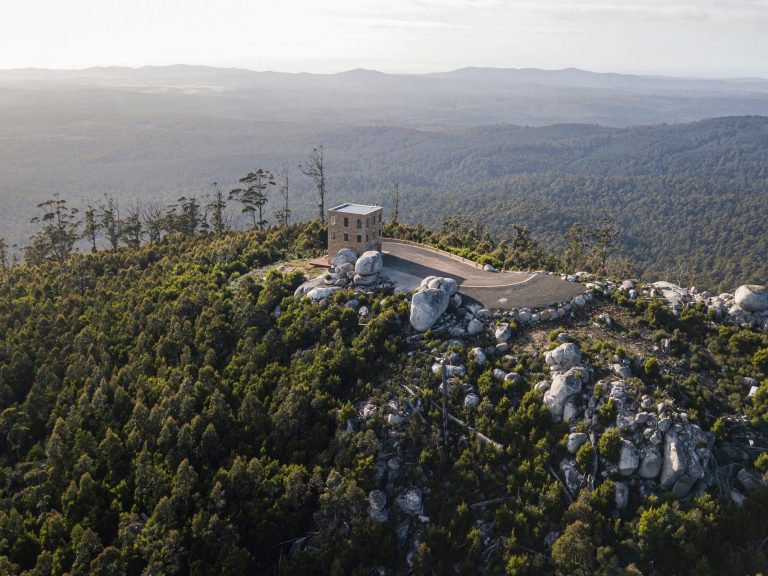 Luxury couples’ retreat in remote Tasmania attracting passionate buyers