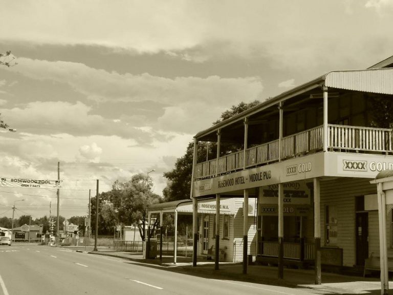 New owner for haunted QLD pub with two ghosts