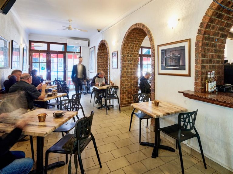 Sydney icon Bill & Toni’s Cafe and Restaurant building up for sale