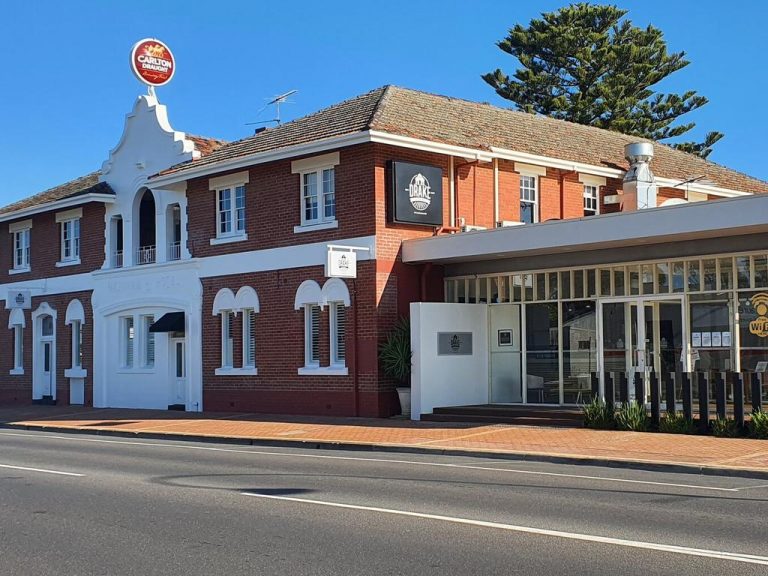 Purvies: Pakenham watering hole to reopen as traditional pub after being saved by locals for $7m+