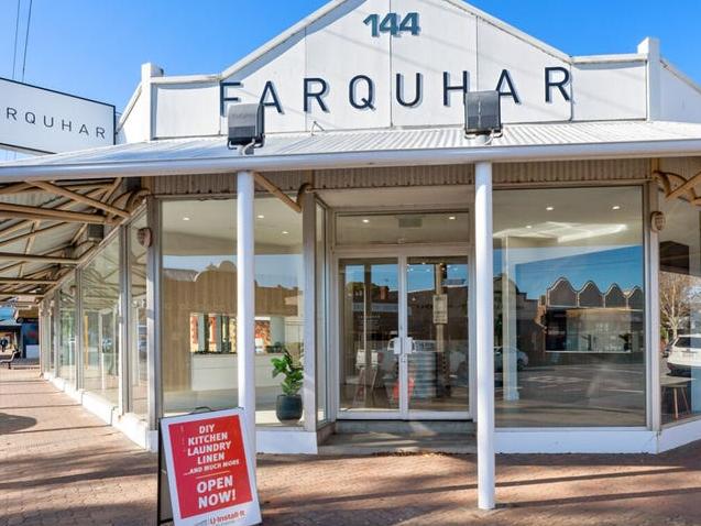 Home of Farquhar Kitchens listed for sale