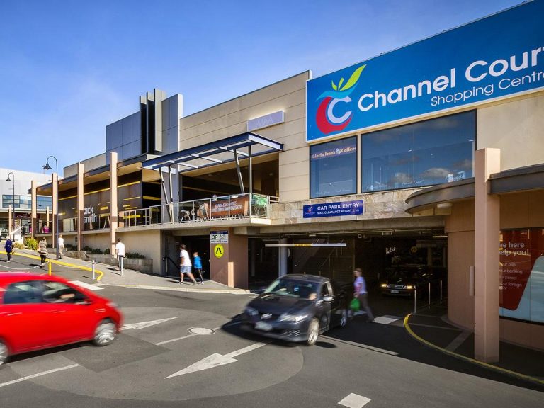 SA billionaire’s first Tas shopping centre buy