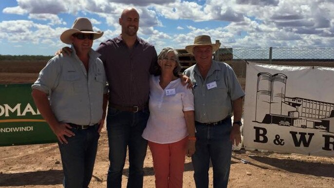 Rob and Jennie Reardon and Tristram Hertslet with special guest speaker Nathan Sharpe at Worral Creek in 2016. Picture: MacIntyre Valley Cotton Field Day Committee/Facebook