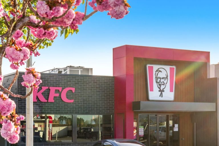 ‘Thriving market’: KFCs, gyms and servos join blockbuster commercial property auction