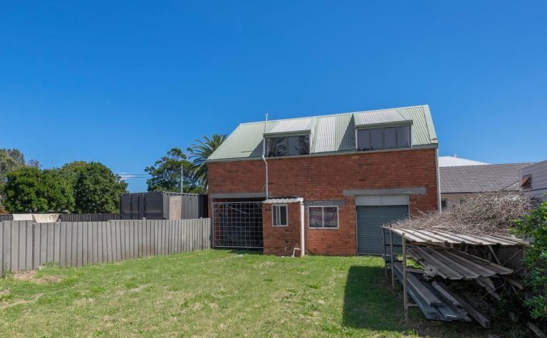 Why this garage could sell for $1 million