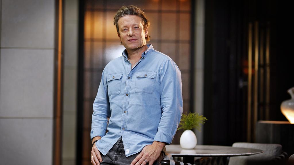 Jamie Oliver pic and chat in Sydney