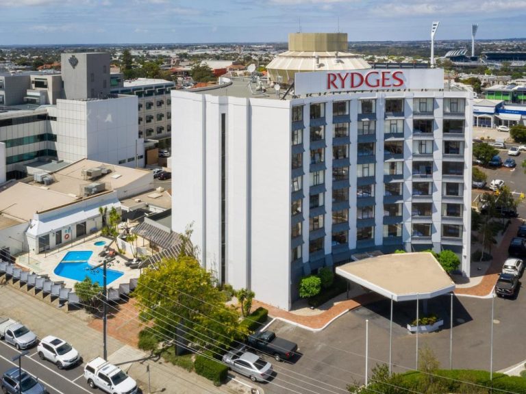 Rydges Geelong to test demand for mid market accommodation assets